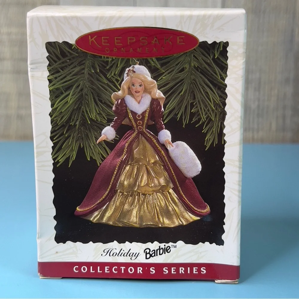 Hallmark Keepsake Ornament Holiday Barbie Collectors Serie Handcrafted Date 1996